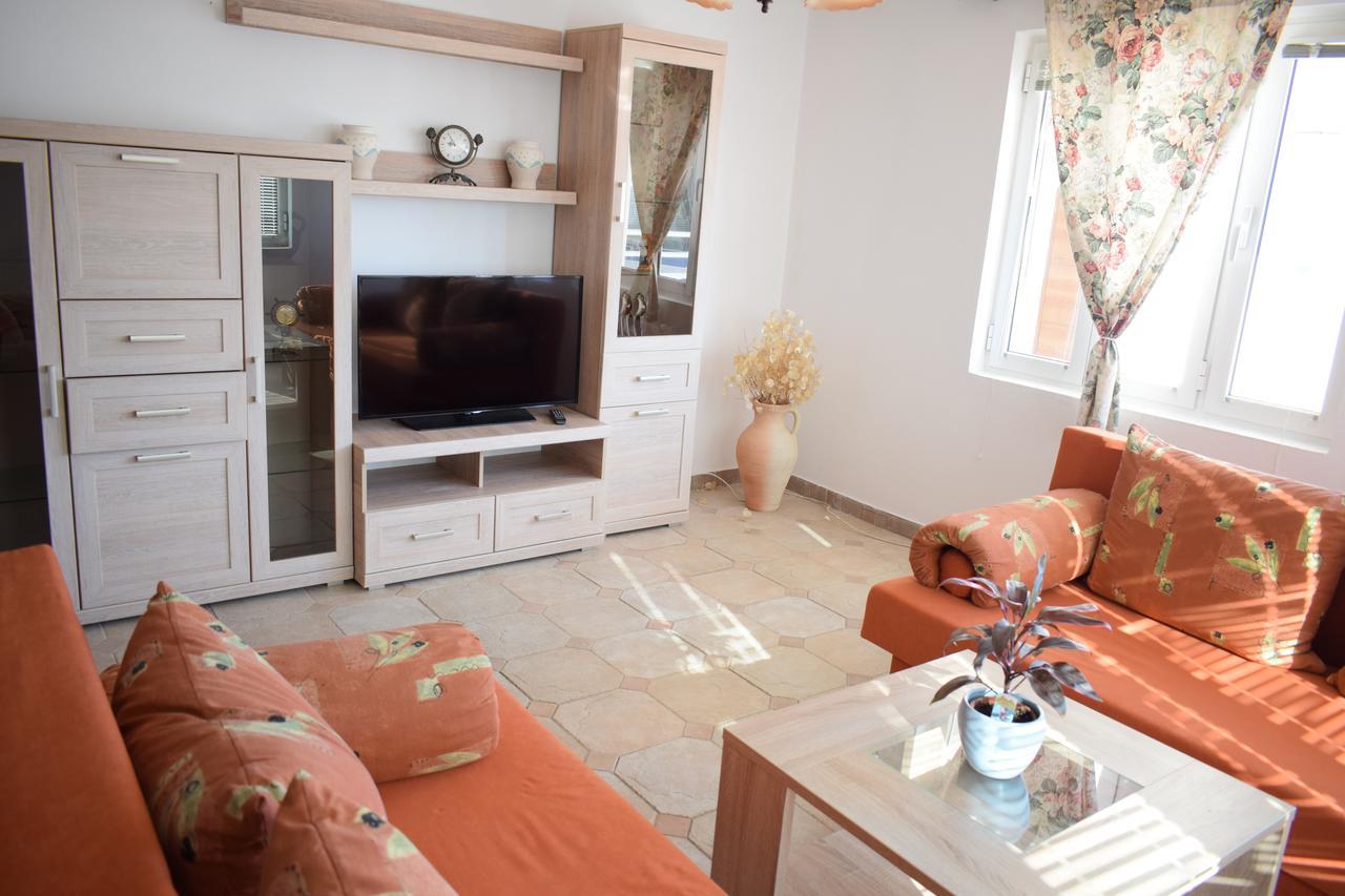 Villa Guci Улцин Екстериор снимка